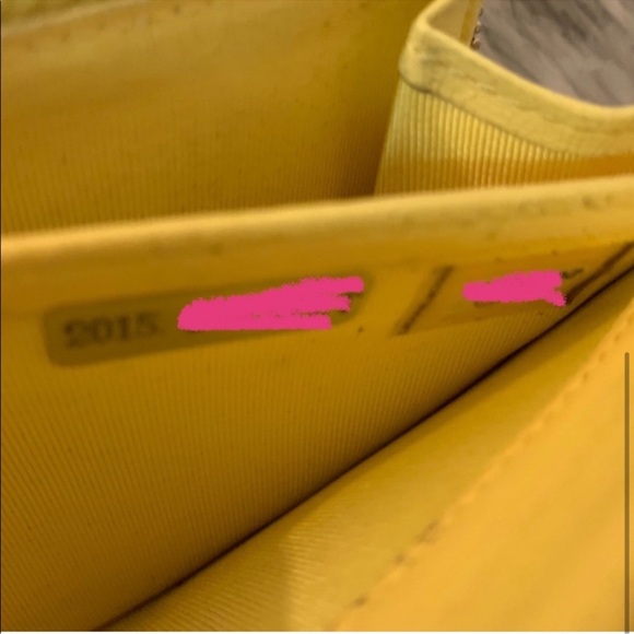 Authentic CHANEL CC quilted diamond long wallet zip around yellow interior - Picture 3 of 6